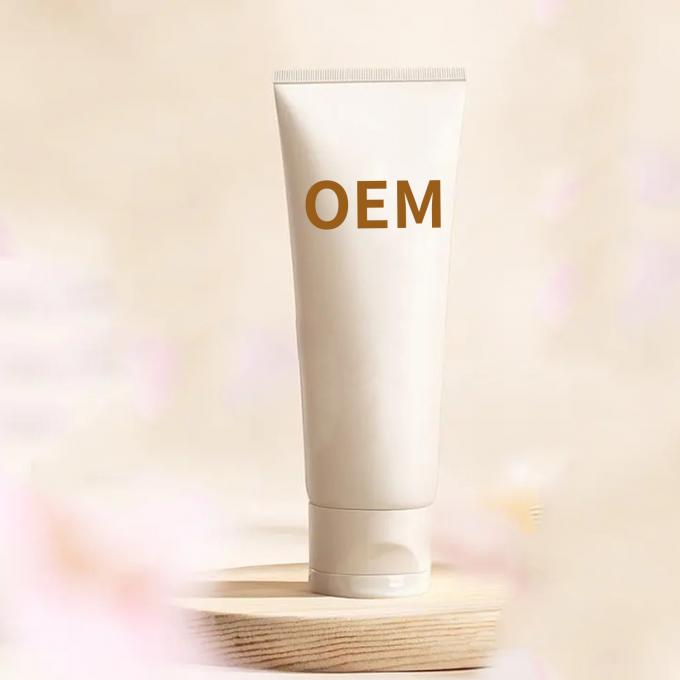 OEM Duftfreier Hydratations-Gesichtsreiniger mit Niacinamid für Frauen 0